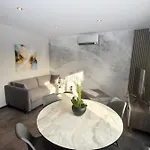Evasion, Proche Basel, F2 Moderne & Terrasse Saint-Louis (Haut-Rhin)