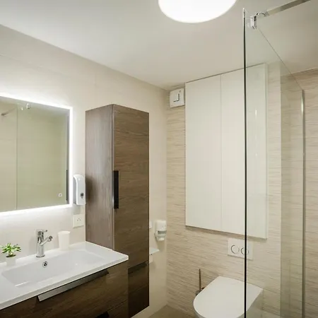 Daire Evasion, Proche Basel, F2 Moderne & Terrasse Saint-Louis (Haut-Rhin)