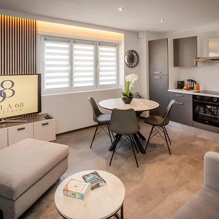 Evasion, Proche Basel, F2 Moderne & Terrasse Saint-Louis (Haut-Rhin)